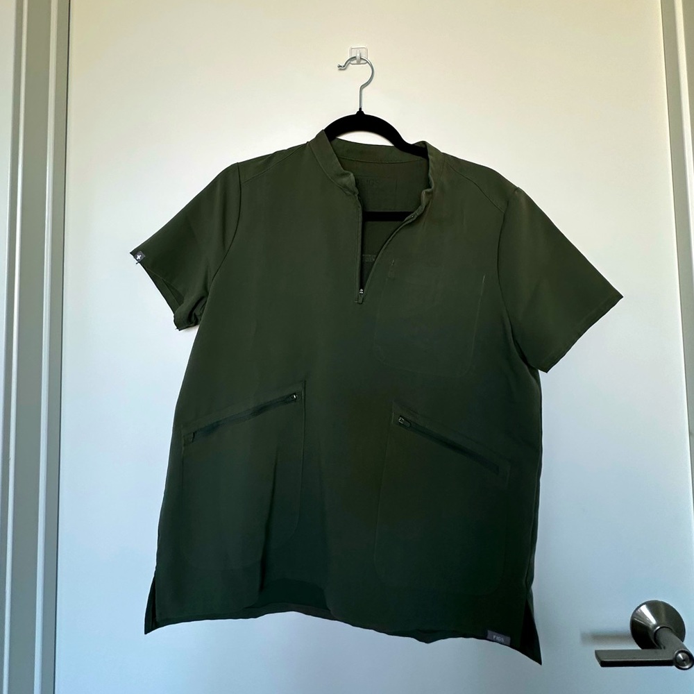 FIGS Nata Zip Henley Scrub Top Moss Size M